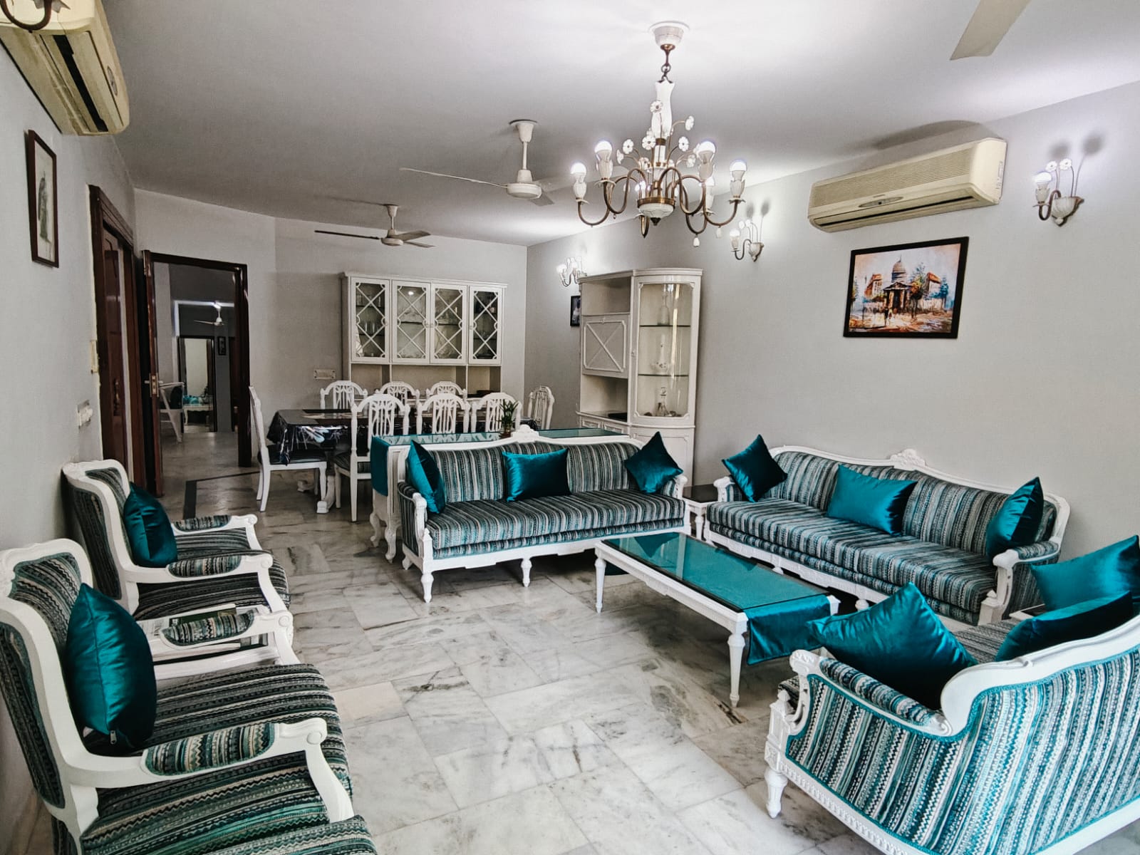 Luxury 4 BHK Service Apartment in Greater Kailash, South Delhi