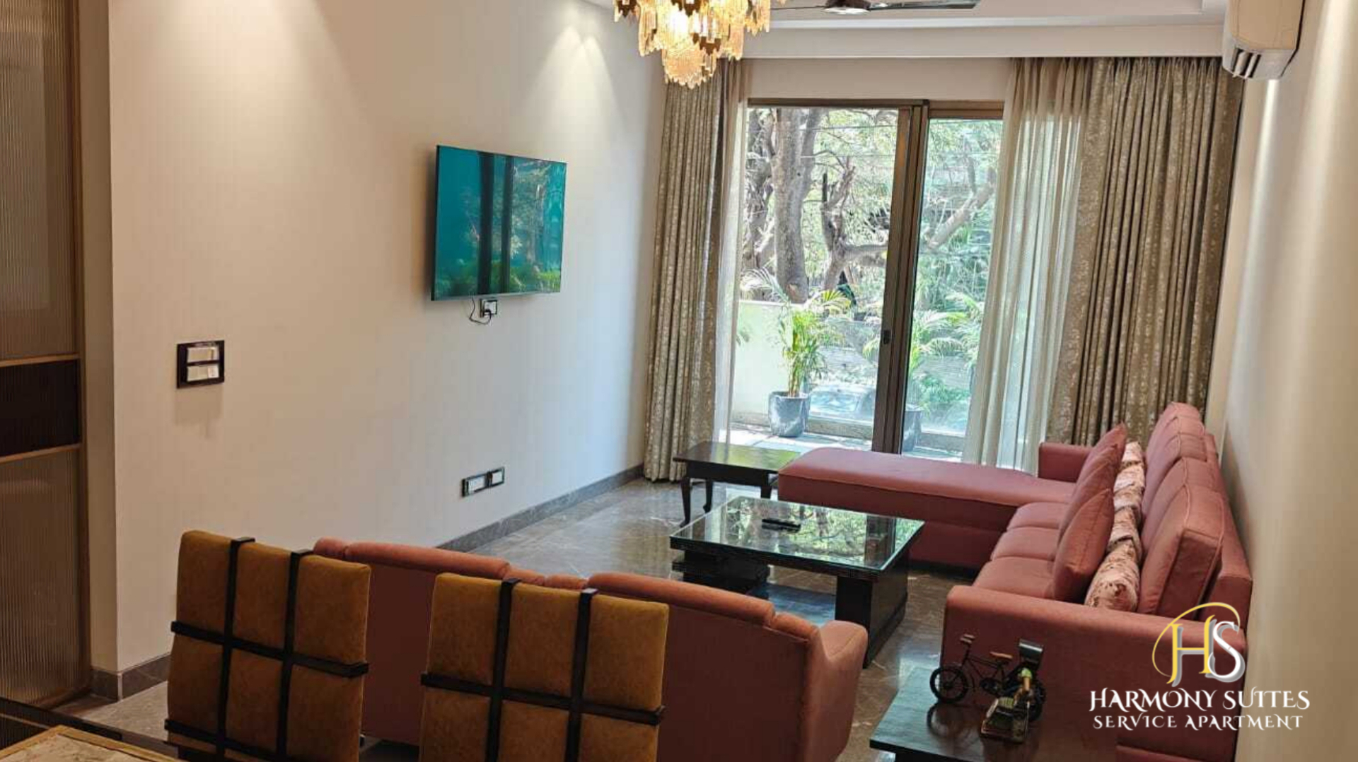 Budget-Friendly Service Apartments for Students & Interns in Delhi NCR