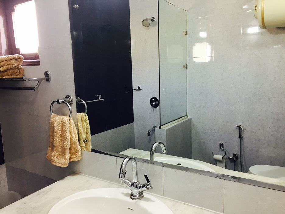 washroom 1